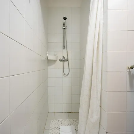 Ampio E Luminoso Vicino Al Lungomare Di דירה