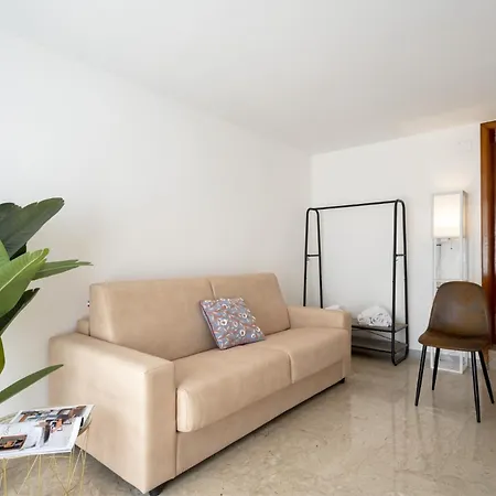 Appartement Ampio E Luminoso Vicino Al Lungomare Di *