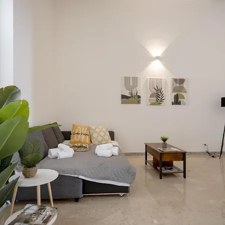 Ampio E Luminoso Vicino Al Lungomare Di Appartement Bari