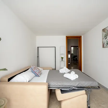 Ampio E Luminoso Vicino Al Lungomare Di Appartement Bari